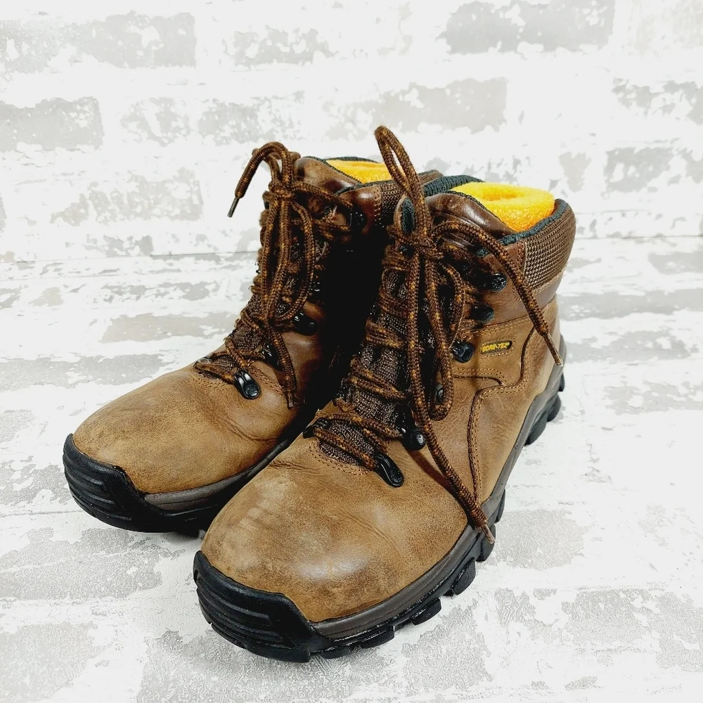 Wolverine Brown Leather Lace Up Hiking/ Work Boots W233
